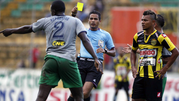 Real España rescata un punto contra Parrillas