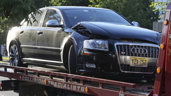 Brady sufre accidente automovilístico