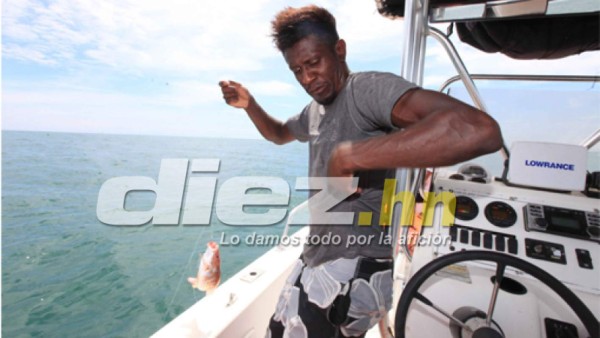 Las 10 fotos más locas de Edgar Álvarez fuera de las canchas