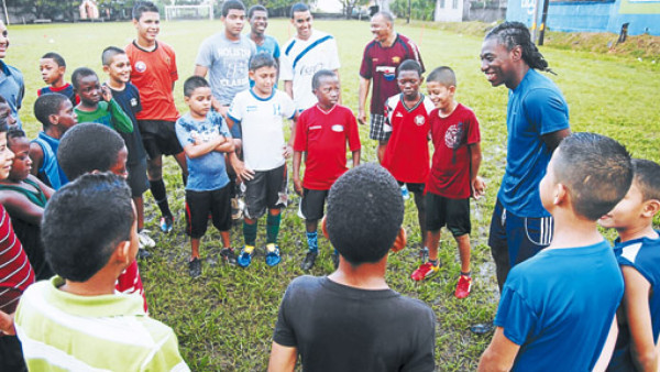 Pungui Suazo quiere ser el Pep Guardiola en Victoria