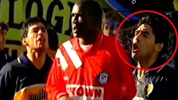 Baño de aceite quemado, uno apaleado y otro apedreado: futbolistas hondureños que fueron agredidos en el extranjero