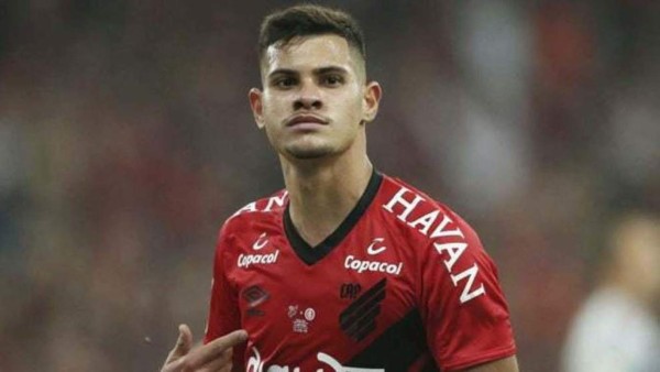 Fichajes: El plan del Real Madrid con Mbappé, delantero top dice 'sí” al Barcelona y el Inter ficha