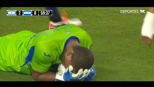 ¡Destacado! Buba López se agiganta con doble atajada ante Julián Álvarez en el Argentina-Honduras en Miami