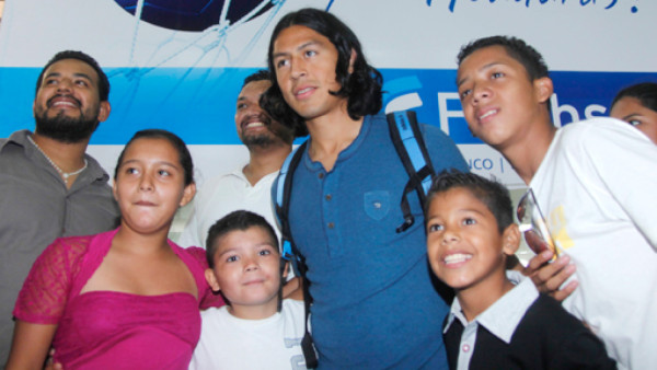 Espinoza: 'No nos confiamos de Cuba'