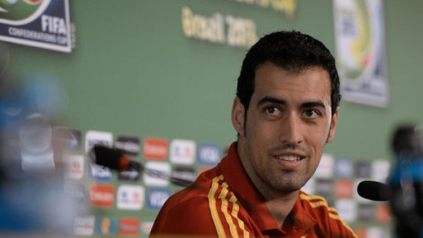 Busquets dice que no es 'teatrero” sino inteligente