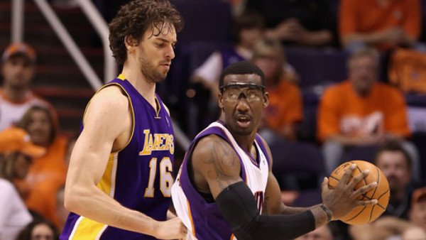 Amar`e Stoudemire fichó con los Knicks