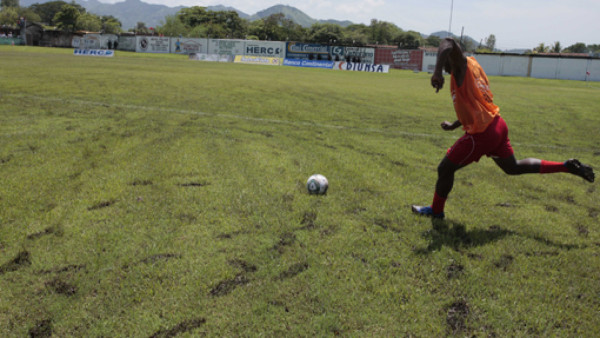 Necaxa-Olimpia, nuevamente suspendido