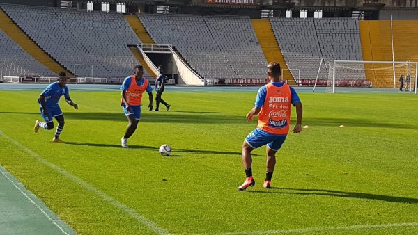 Las imágenes del entreno de Honduras en el Estadio Olímpico en Montjuïc, Barcelona