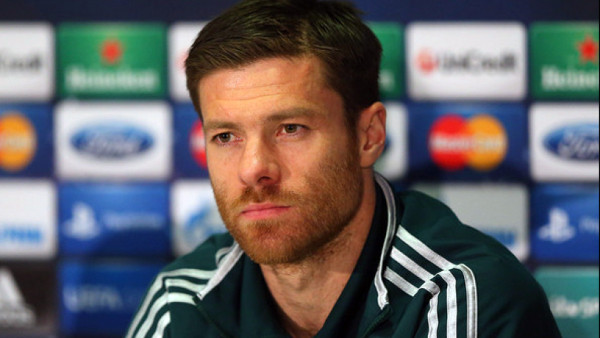 Xabi Alonso renueva por dos años con el Real Madrid