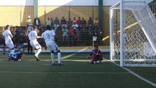 Honduras clasifica como líder de grupo