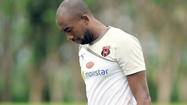 Jerry Palacios no vendrá hoy a Honduras