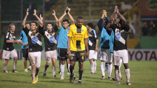 Diduch manda al Real España al último lugar