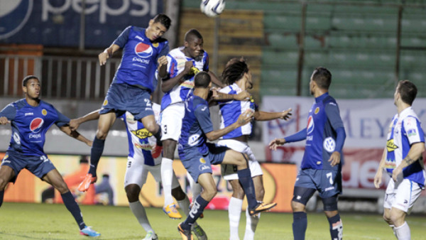 Motagua queda al borde de la eliminación