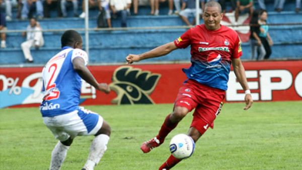 Óscar Isaula descarta fichar por Real España