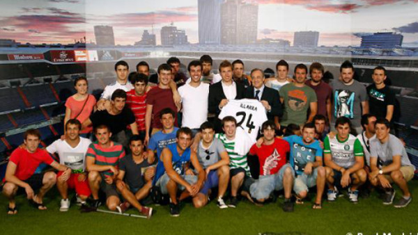 Illarramendi fue presentado en el Bernabéu