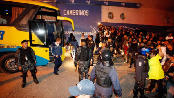 Beckham enloquece a fans en Honduras