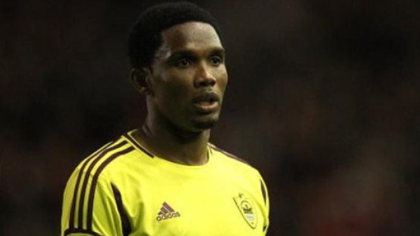 VIDEO: Eto'o falla penal en Europa League por hacer la 'paradinha”