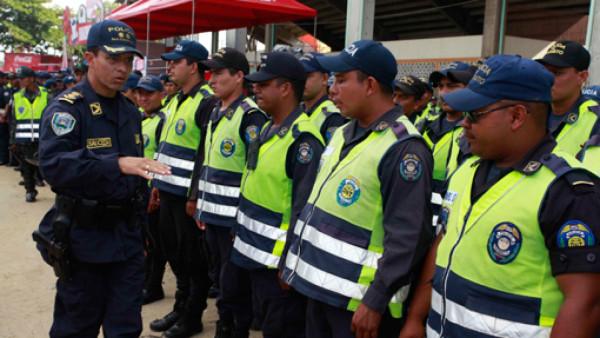 Policía ha tomado el control en el Olímpico y sus alrededores