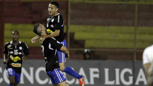 Firpo elimina a Victoria de Concachampions