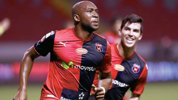 Georgie Welcome se une a la lista: Hondureños campeones en otros países