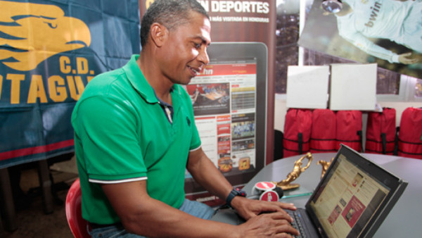 Clavasquín: 'No tengo idea hasta cuándo estaré en Motagua'