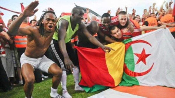 TOP: Hondureños que han jugado en países bastante raros