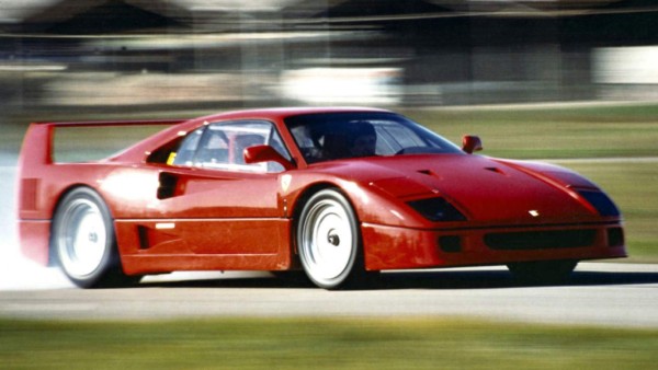 La brutal colección de carros que tuvo Diego Maradona con los años: así fue el primero antes del estrellato