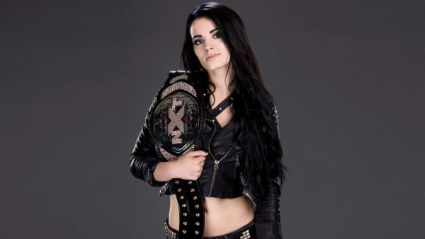 Paige, la bella luchadora de la WWE que le filtraron fotografías íntimas
