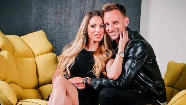 ¡Sensuales! Las espectaculares mujeres de los cracks de Francia y Croacia