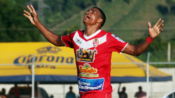 Rony Martínez: 'Mi meta es con 15 goles ser máximo goleador”
