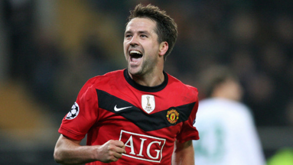 Michael Owen, nuevo compañero de Wilson Palacios