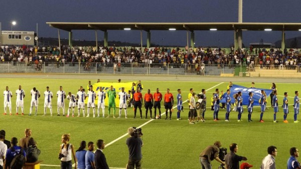 El Salvador venció a Curacao y se acerca a la fase de grupos de Concacaf