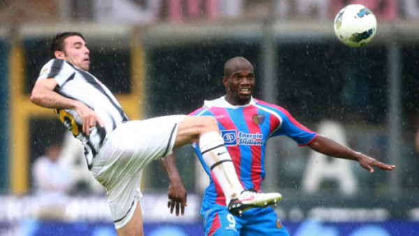 Catania deja escapar la victoria ante Juve