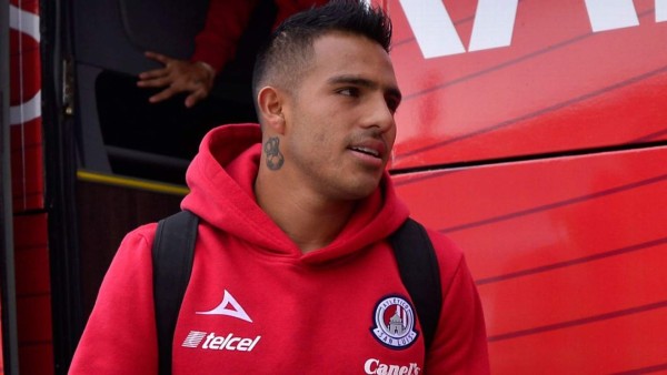 Así quedó el Porsche del futbolista mexicano Javier Cortés tras sufrir un terrible accidente&nbsp;&nbsp;&nbsp;