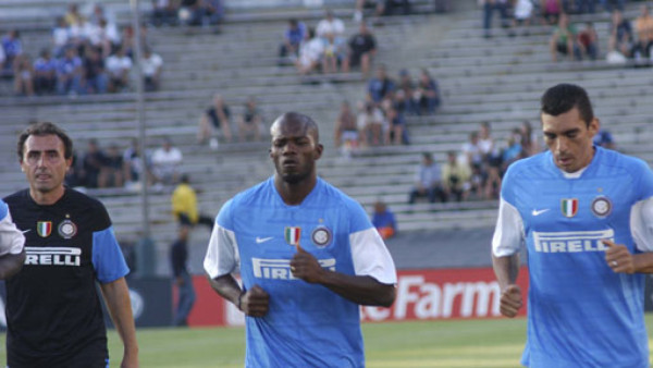 El Inter regresa a David Suazo a Italia