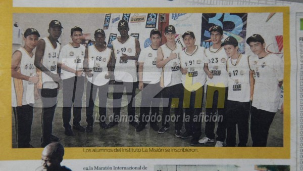 FOTOS: El álbum inédito de Alberth Elis en torneos colegiales