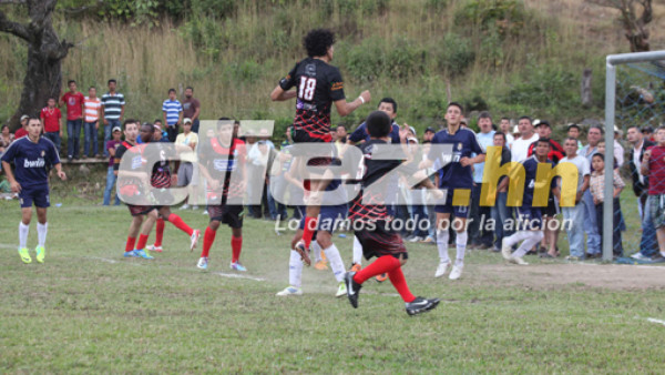 Polache se estrenó con gol en el Savio