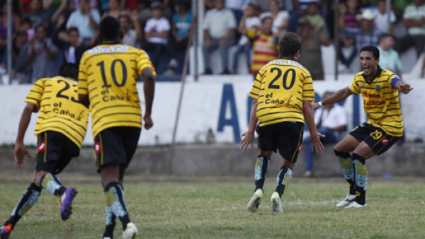 Real España se destapó en Copán