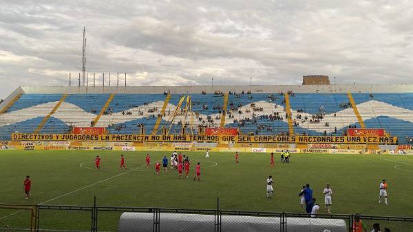 Así es el contundente mensaje de la Mega Barra a los jugadores y directivos del Real España.