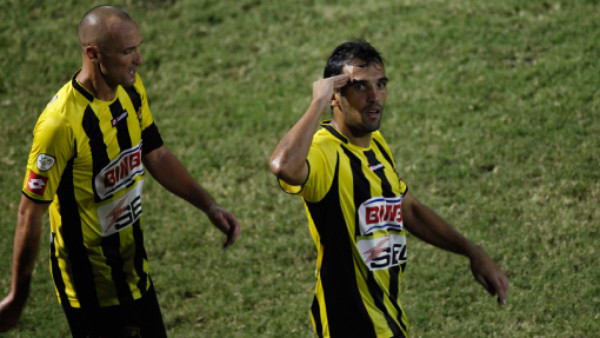 Real España pega primero y acaricia la copa