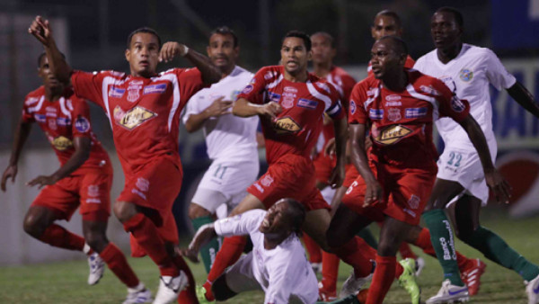 Platense perdió invicto de 9 juegos