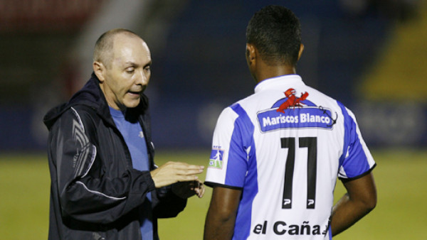 Presidente del Victoria: 'Si hay manzanas podridas, hay que sacarlas'