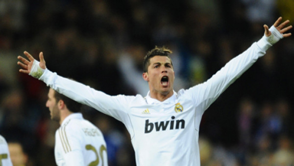 Real Madrid con dos manitas de ventaja