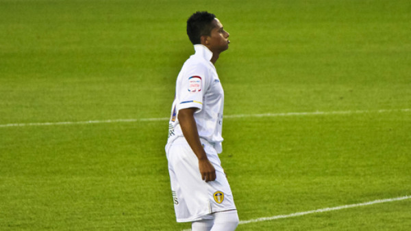 Leeds United cae en su visita a Derby County