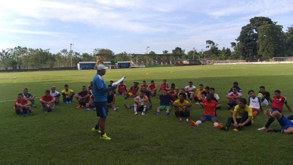 Así de humildes y bonitas son las canchas de la Liga de Ascenso de Honduras