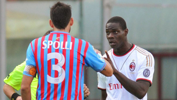 Grave acusación de Balotelli a Spolli: 'Me dijo negro de m...”