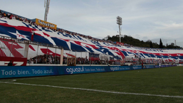 La Ultra Fiel llevará 35 buses a La Ceiba