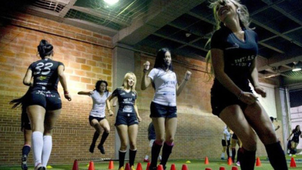 Conocé a Las Divas del fútbol sexy de Medellín