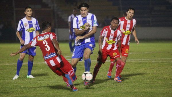 Sólo faltó el gol en el Vida y Victoria