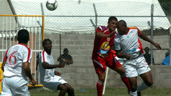 El polémico gol que le anularon al Atlético Choloma